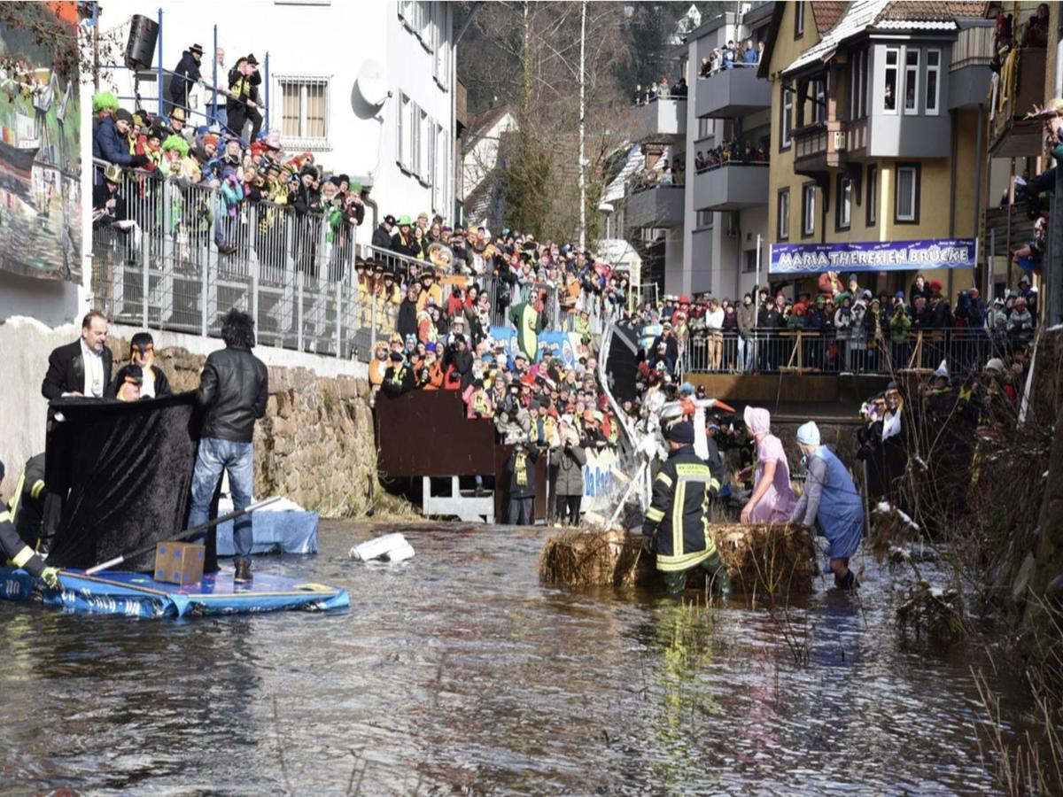 Haus Schiltach Lägenhet Schramberg Exteriör bild